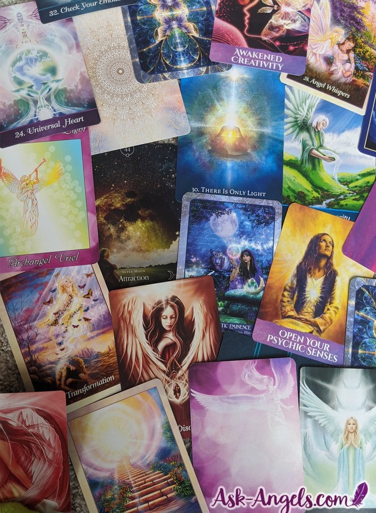A Simple Buyer's Guide To Choosing the Best Angel Cards For You!